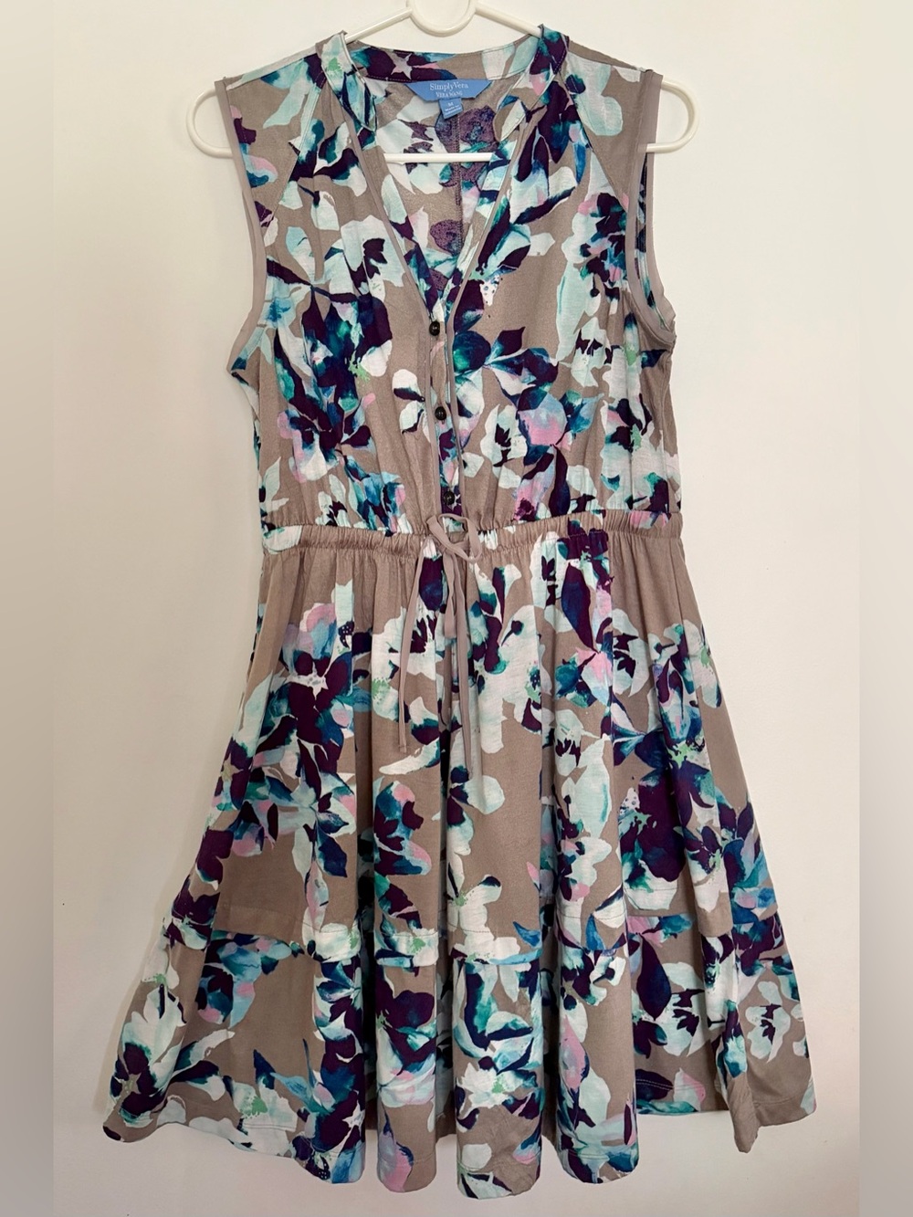 Simply Vera Vera Wang women’s Floral Sleeveless Dress - Taupe with Teal & Purple